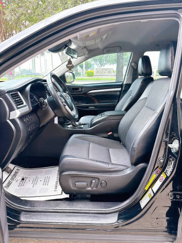 2018 Toyota Highlander LE Plus