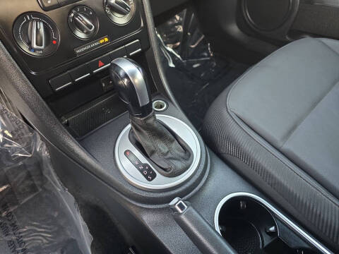 2016 Volkswagen Beetle 1.8T S PZEV