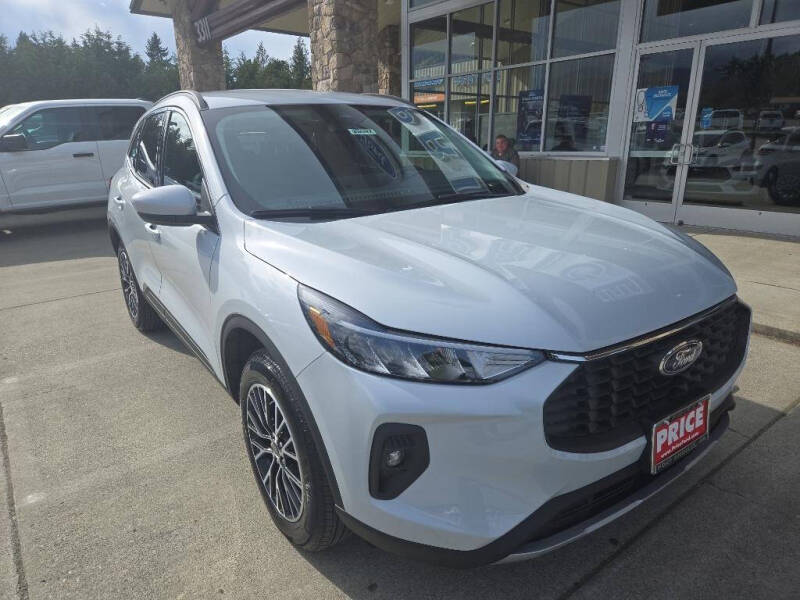 2025 Ford Escape PHEV's photo