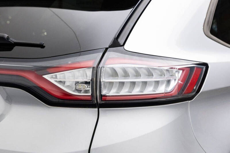 2016 Ford Edge SE