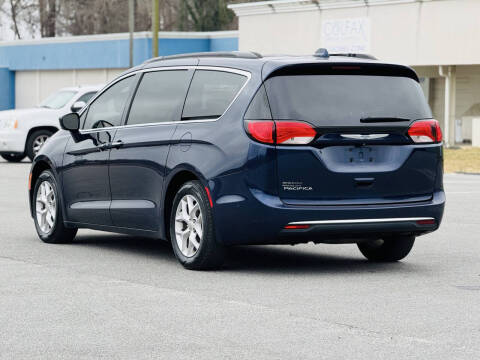 2019 Chrysler Pacifica Touring Plus