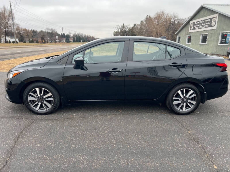 2022 Nissan Versa SV
