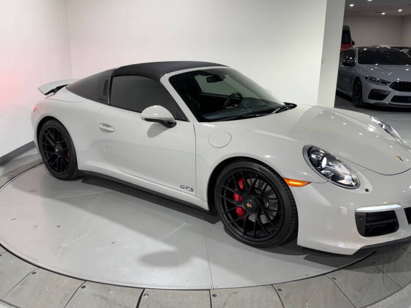 2018 Porsche 911 Targa 4 GTS