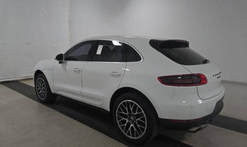 2016 Porsche Macan S