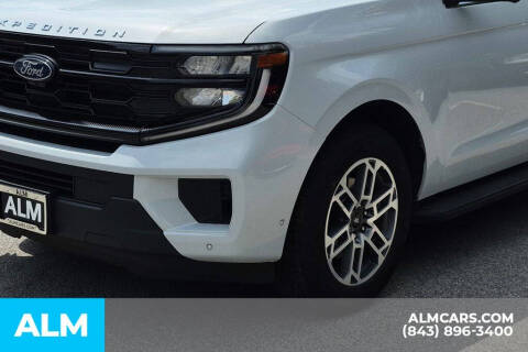 2025 Ford Expedition MAX Active