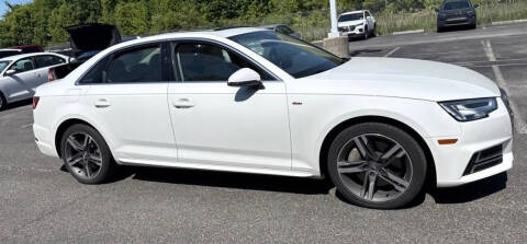 2017 Audi A4 2.0T quattro Premium Plus