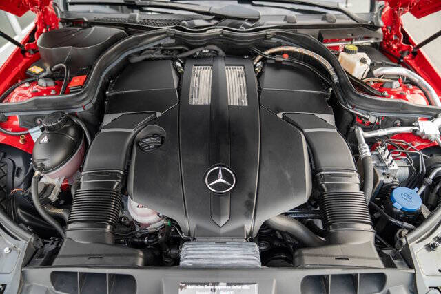 2016 Mercedes-Benz E-Class 38