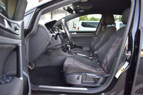 2017 Volkswagen Golf GTI S