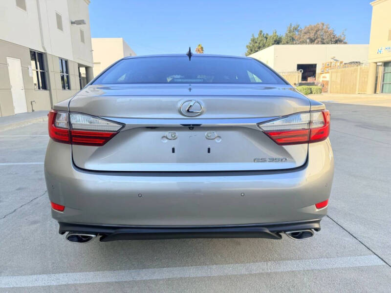 2017 Lexus ES 350