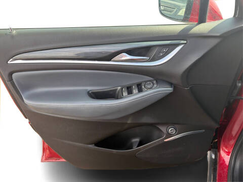 2022 Buick Enclave Essence