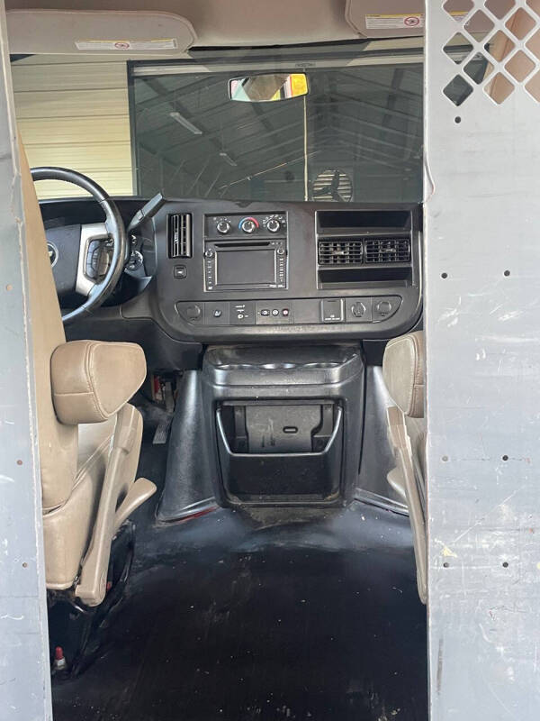 2015 Chevrolet Express 2500