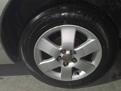 2004 Toyota Corolla LE