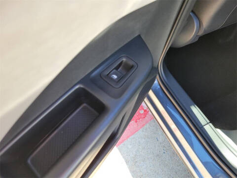 2025 Volkswagen Taos SEL 4Motion