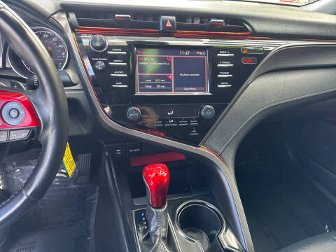 2019 Toyota Camry LE