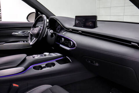 2022 Genesis GV70 2.5T Standard