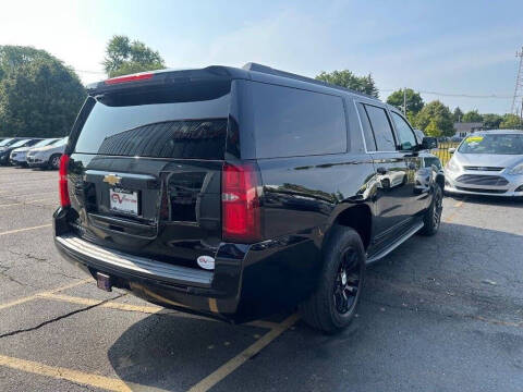 2017 Chevrolet Suburban LT