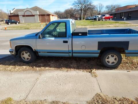 1997 GMC Sierra 1500 for sale at D & D Auto Sales in Topeka KS