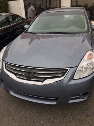 2012 Nissan Altima for sale at ZZZZ & Me Inc in Charlotte NC