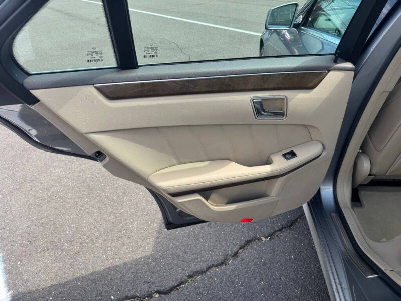 2010 Mercedes-Benz E-Class