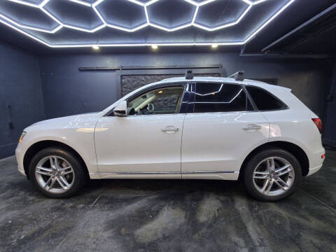 2016 Audi Q5 2.0T quattro Premium Plus