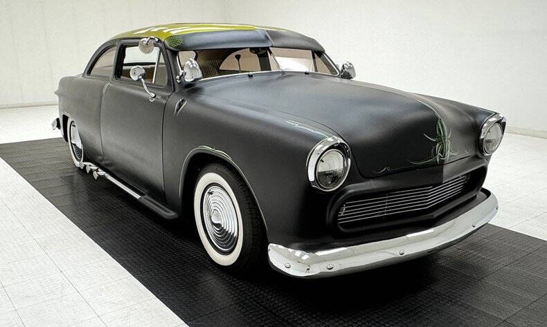 1950 Ford Deluxe