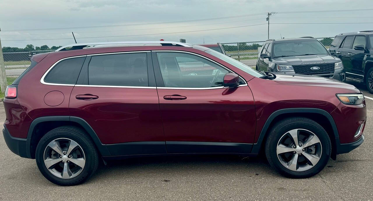 2019 Jeep Cherokee for sale at MINT MOTORS in Ramsey, MN