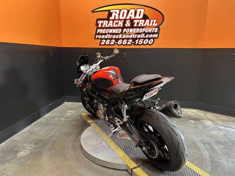 2019 BMW S 1000 R