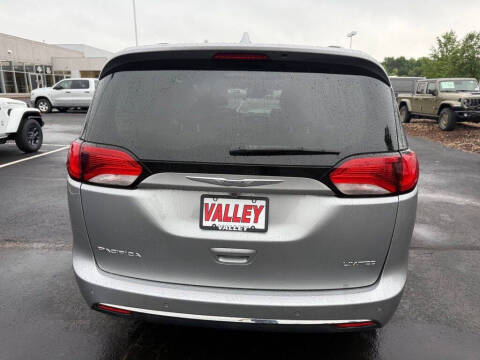 2017 Chrysler Pacifica Limited