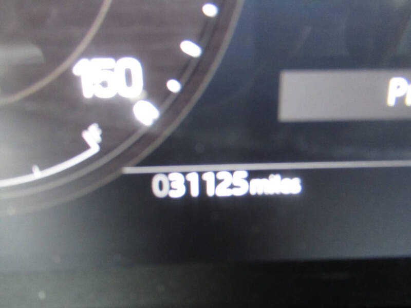 2025 Land Rover Defender 110 P300 S