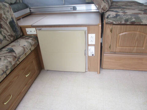 2000 COLEMANBAYSIDE POP UP ELITE BAYSIDE