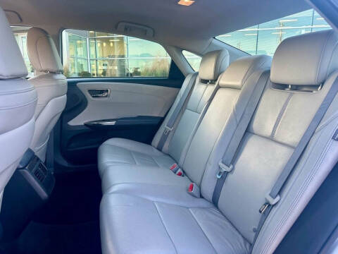 2013 Toyota Avalon XLE