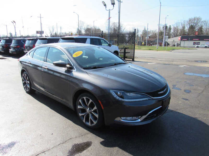 2015 Chrysler 200 C