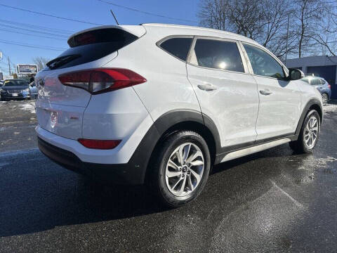 2017 Hyundai Tucson SE