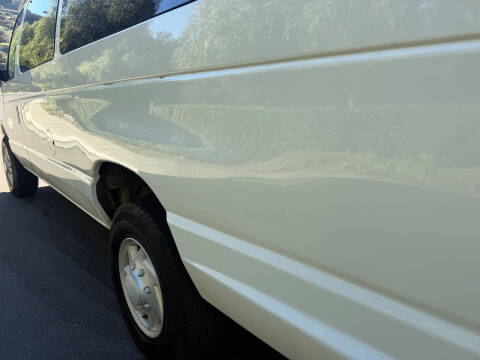 2002 Ford E-Series E-350 SD XLT