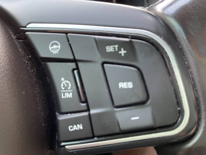 2016 Jaguar XF 35t Prestige