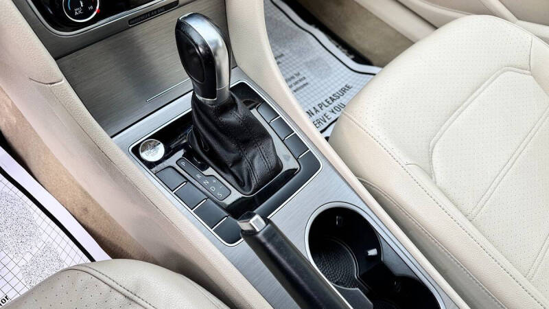 2014 Volkswagen Passat