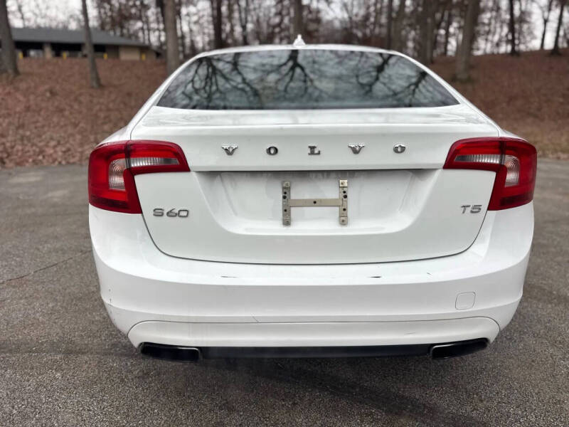 2015 Volvo S60 T5 Drive-E Premier