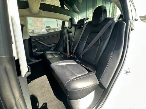 2018 Tesla Model 3 Mid Range