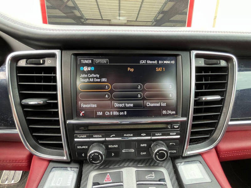 2014 Porsche Panamera 4