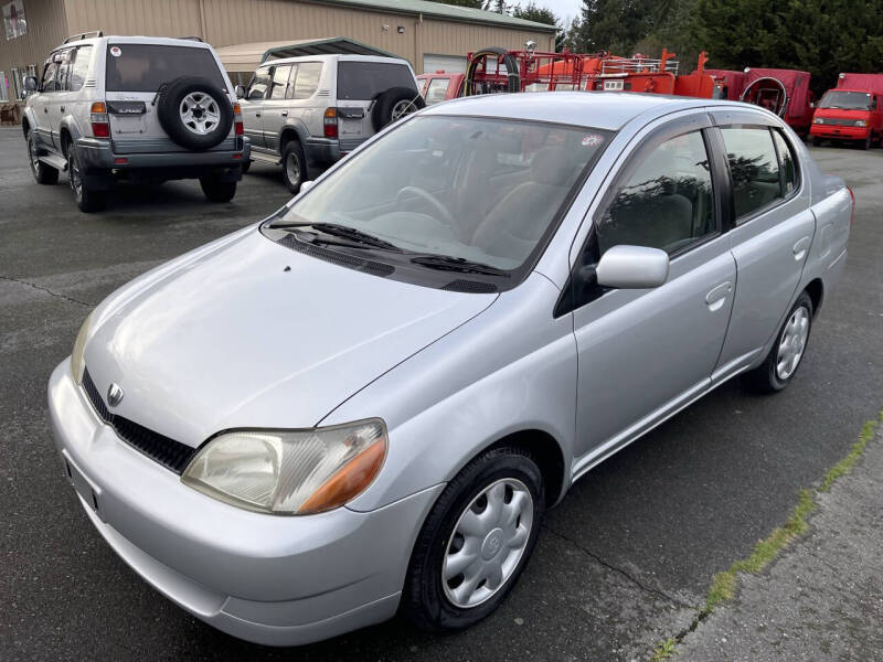 2000 Toyota Platz Echo