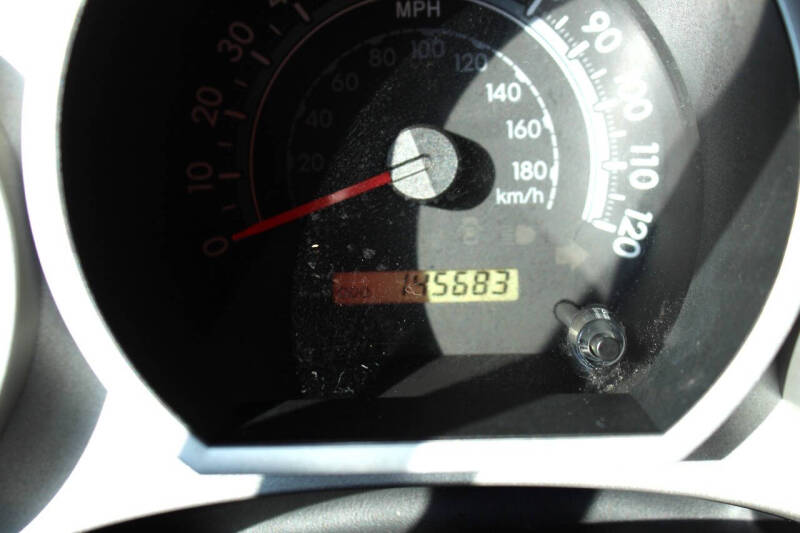 2008 Toyota Sequoia SR5