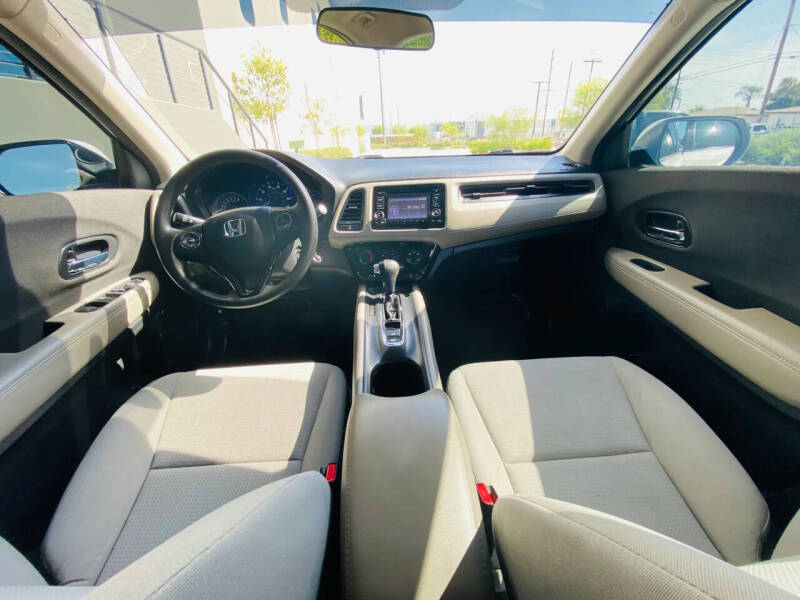 2022 Honda HR-V LX