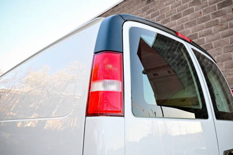 2024 GMC Savana 2500