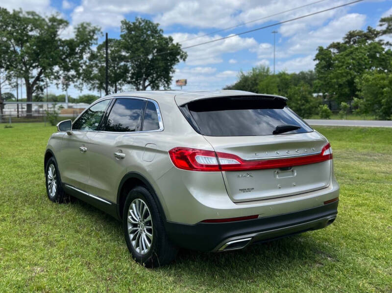 2017 Lincoln MKX Select