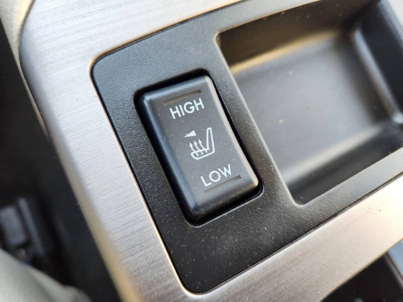 2012 Subaru Outback 2.5i Limited