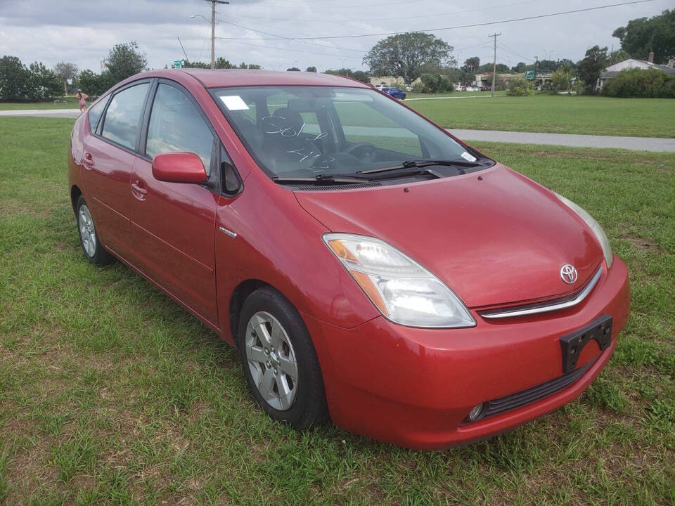 2007 Toyota Prius for sale at We Buy & Sell Cars Inc in Orlando, FL