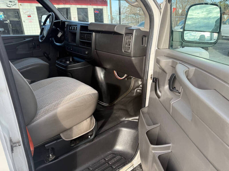 2012 GMC Savana 2500