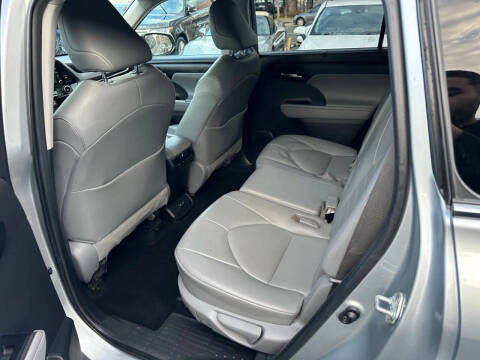 2020 Toyota Highlander XLE