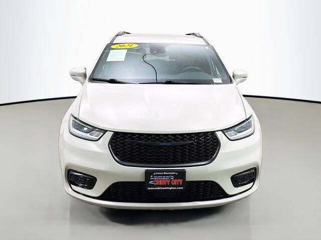 Used 2021 Chrysler Pacifica Hybrid Touring with VIN 2C4RC1R71MR529358 for sale in Bloomington, IL