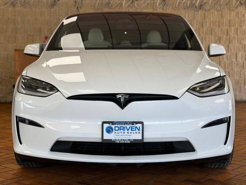 2023 Tesla Model X Standard Range